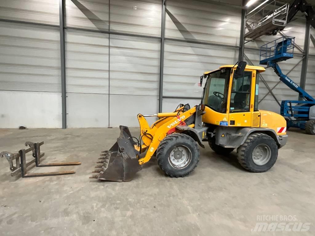 Volvo L 30 B-Z/X Utovarivači na točkove