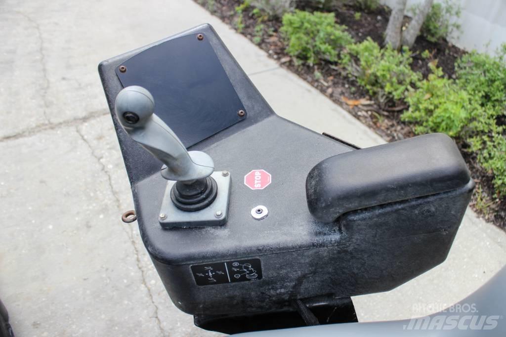 Ditch Witch JT20 Oprema za horizontalno usmereno bušenje