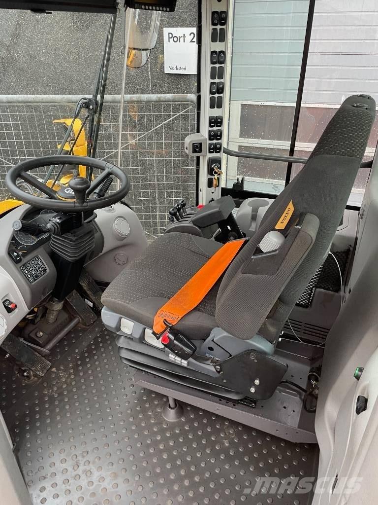 Volvo L90H Utovarivači na točkove