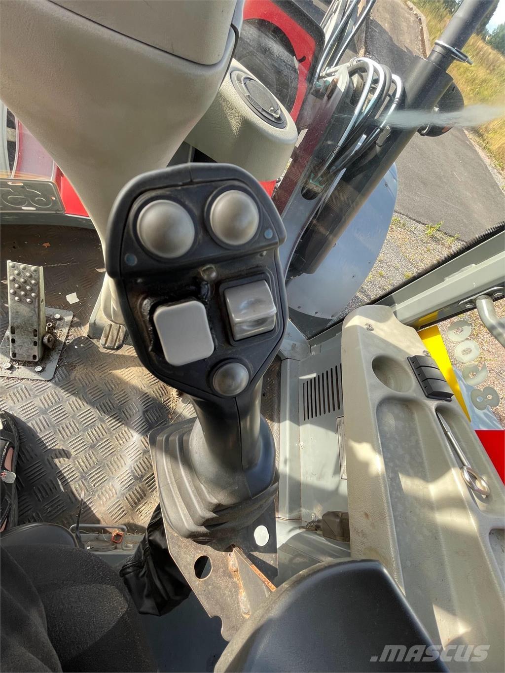 Lännen 8600 E Rovokopači