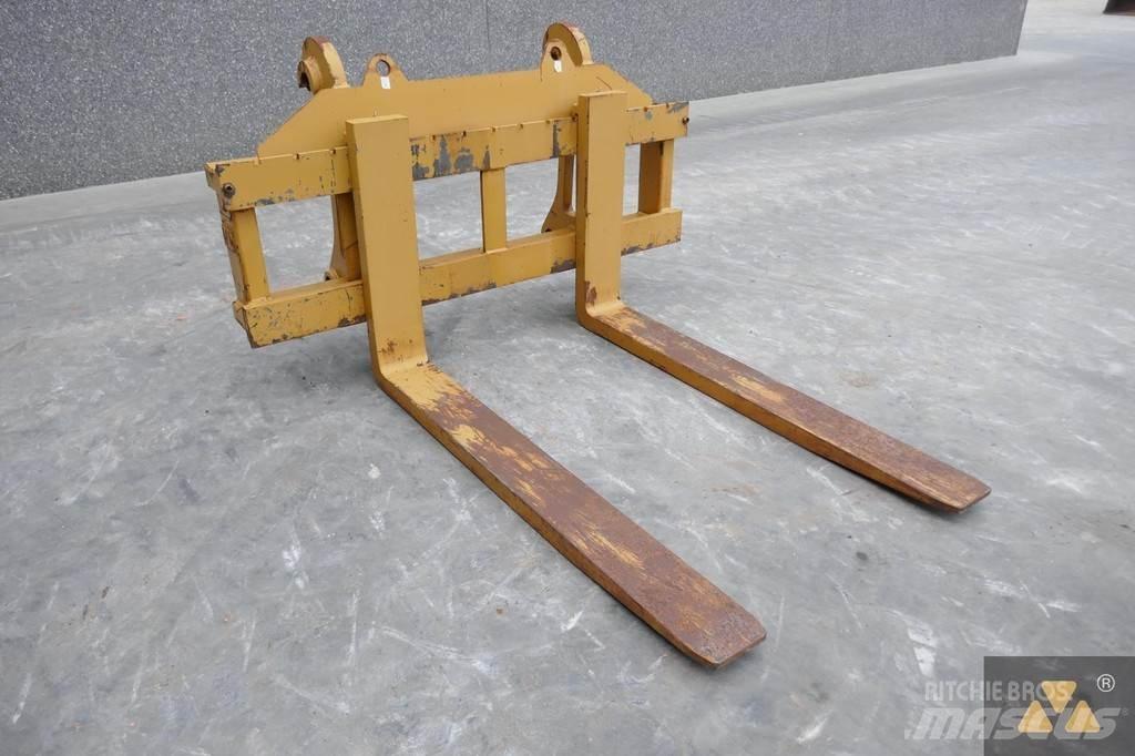 CAT 966/972 Forks Ostale kargo komponente