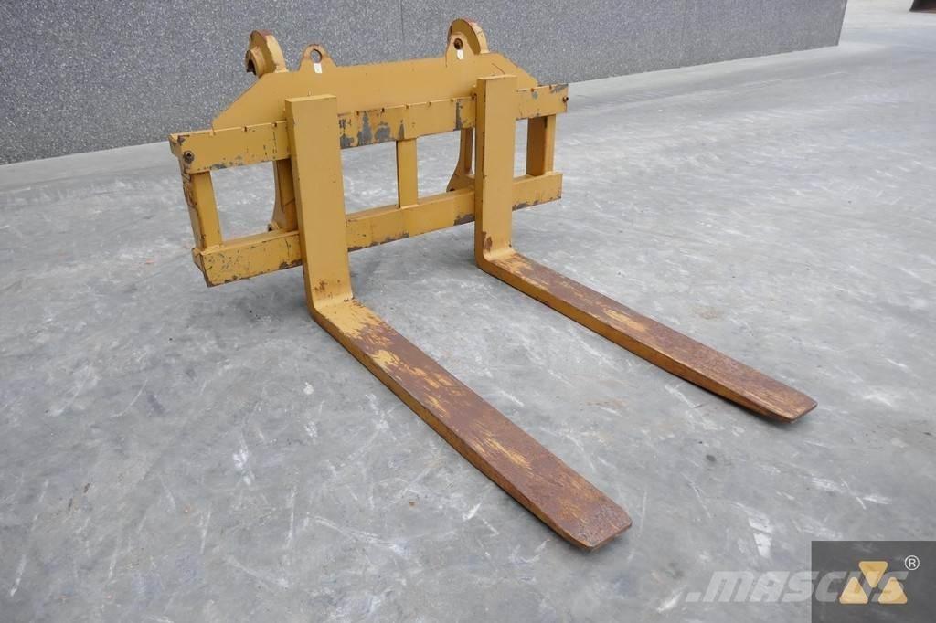 CAT 966/972 Forks Ostale kargo komponente