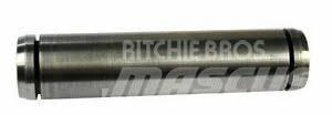 JCB - bolt - 811/90585 Boom i dipper strele