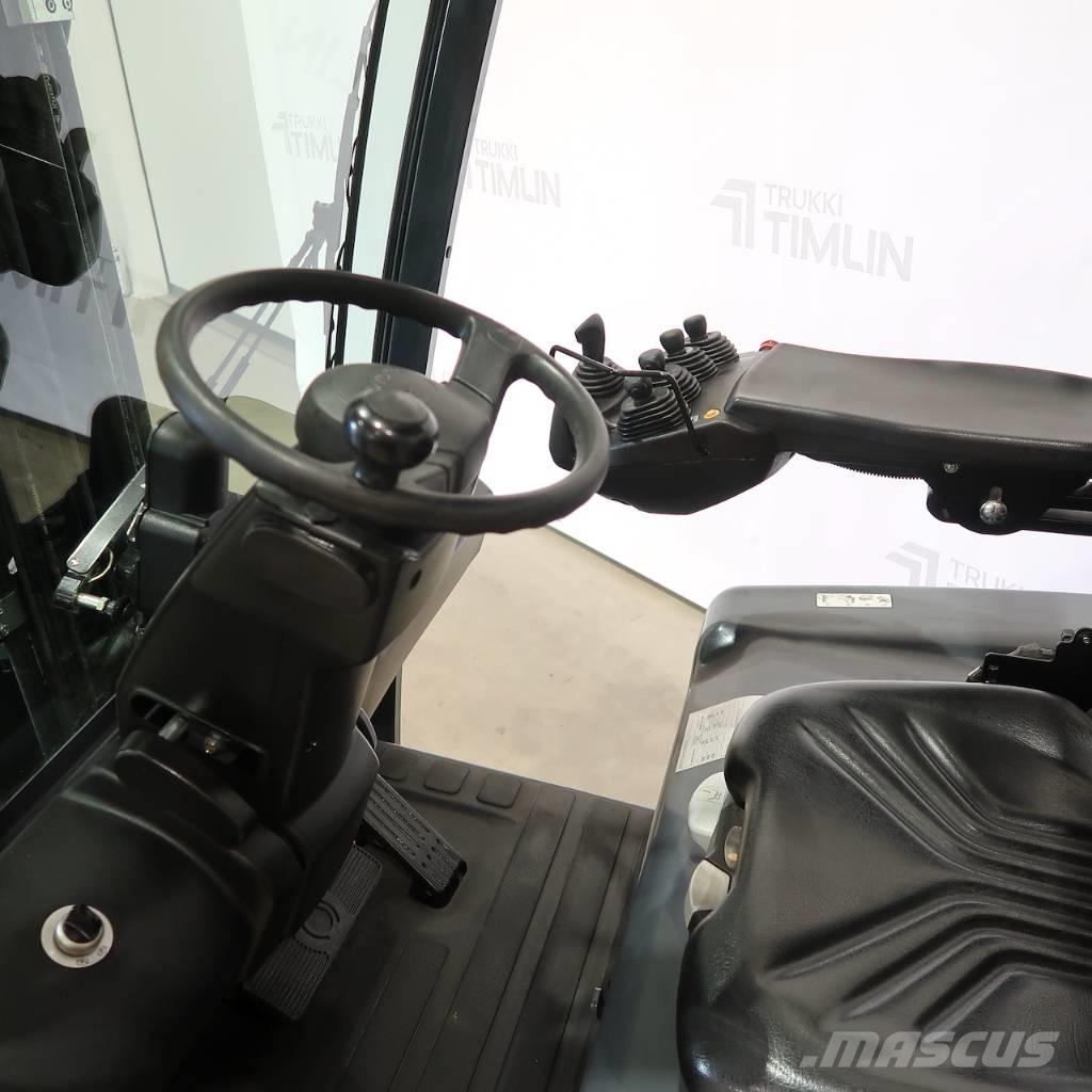 Toyota 8FBMT25 Električni viljuškari