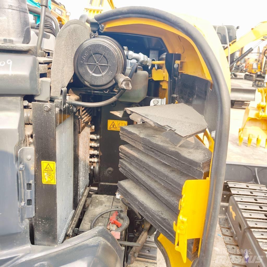Komatsu PC30MR-3 Mini bageri < 7t