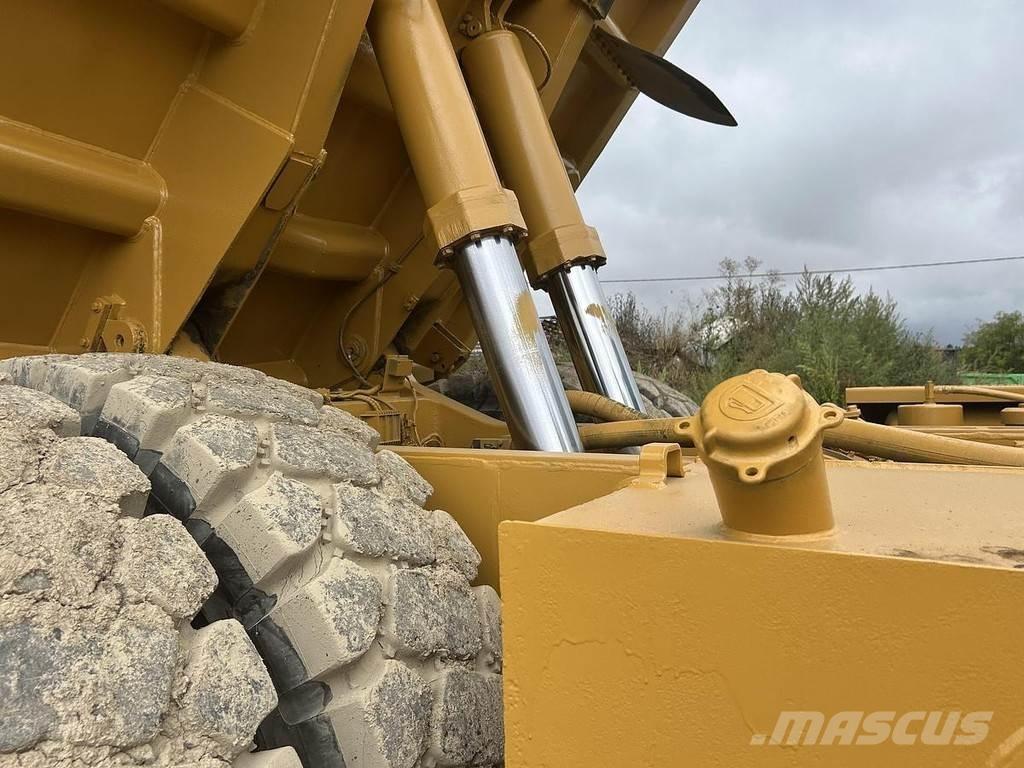 CAT 769D Damperi za gradilište