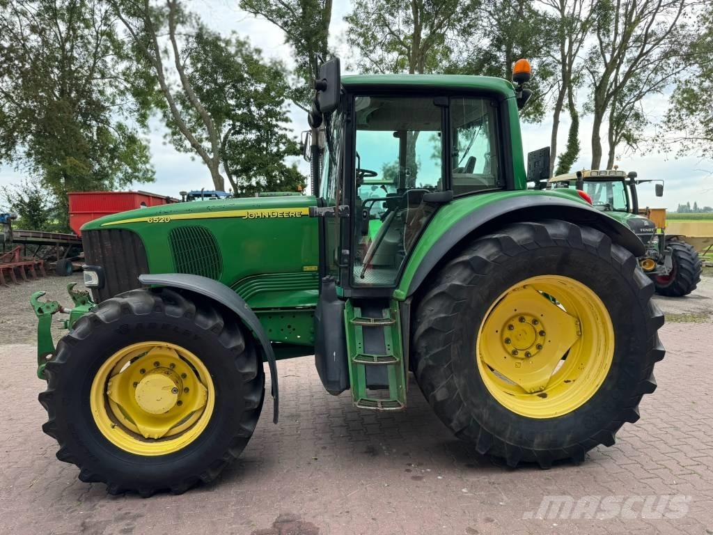 John Deere 6520 Traktori