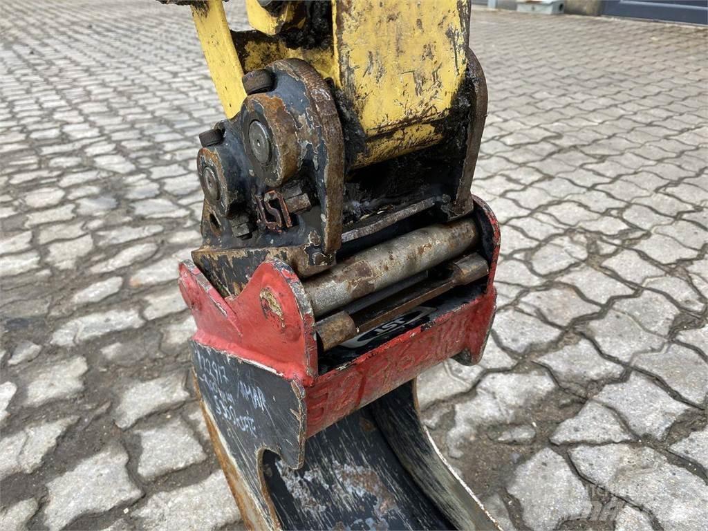 Yanmar VIO12 Bageri točkaši