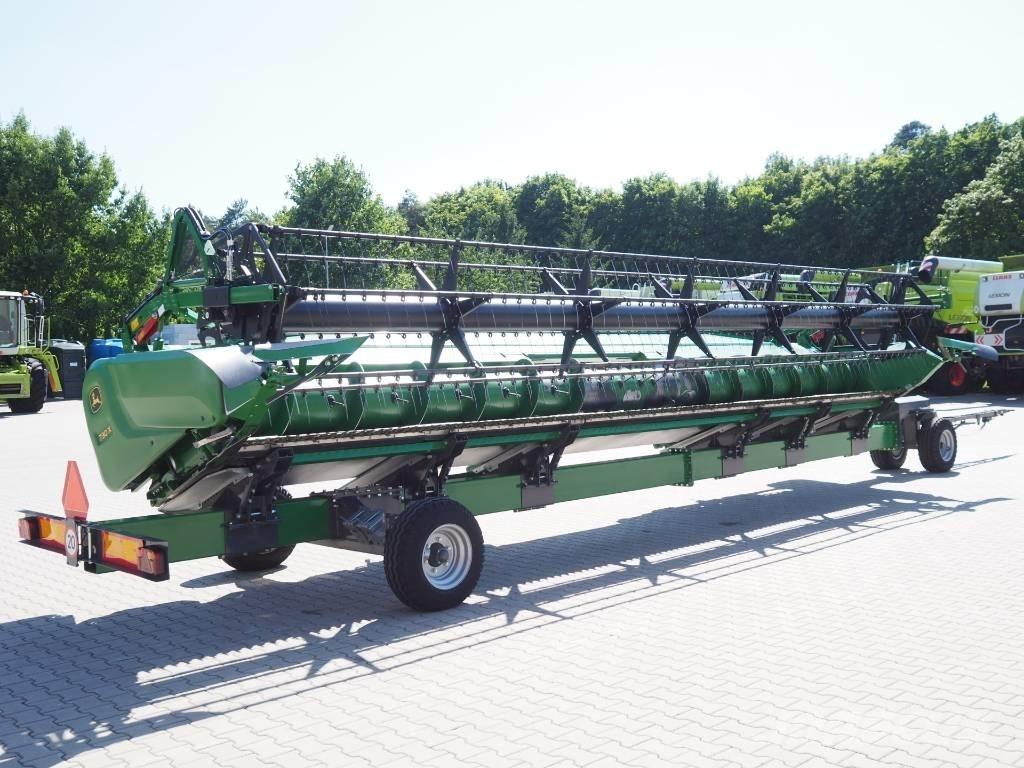 John Deere S780 + 730X Kombajni