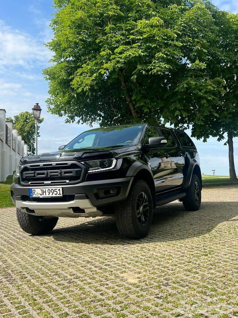 Ford Raptor Automobili