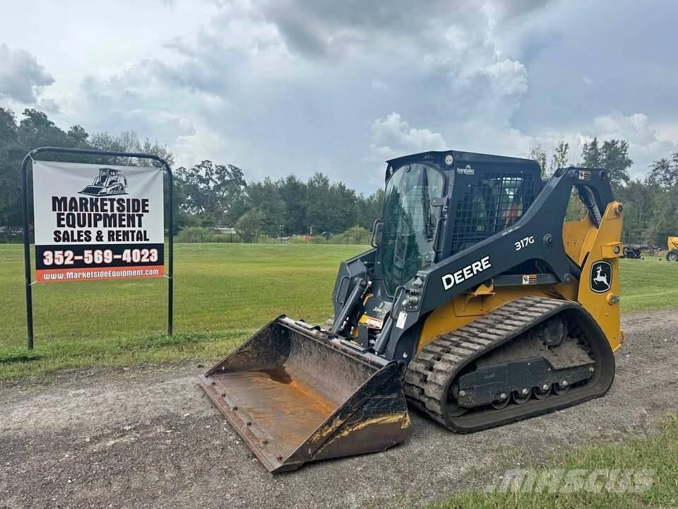John Deere 317 Skid steer mini utovarivači