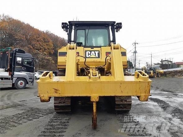 CAT D8T Buldožeri guseničari