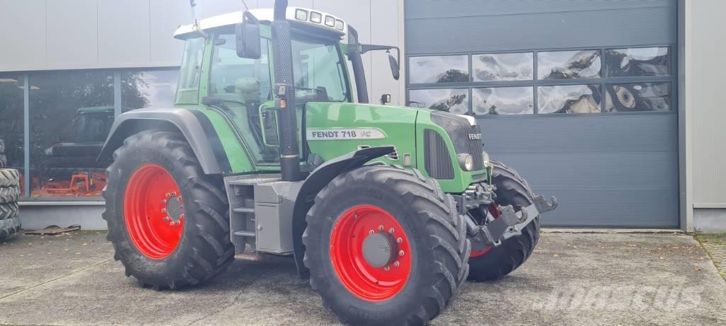 Fendt 718 Vario TMS Traktori