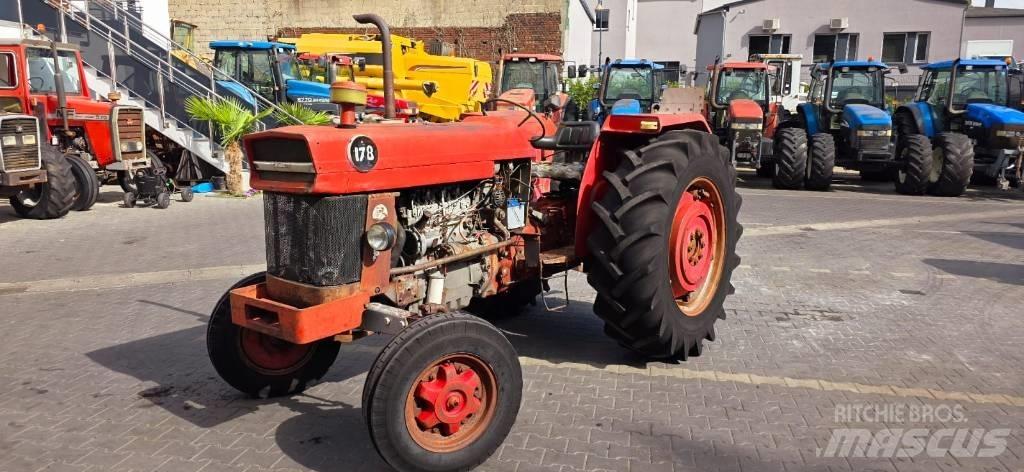 Massey Ferguson 178 Traktori