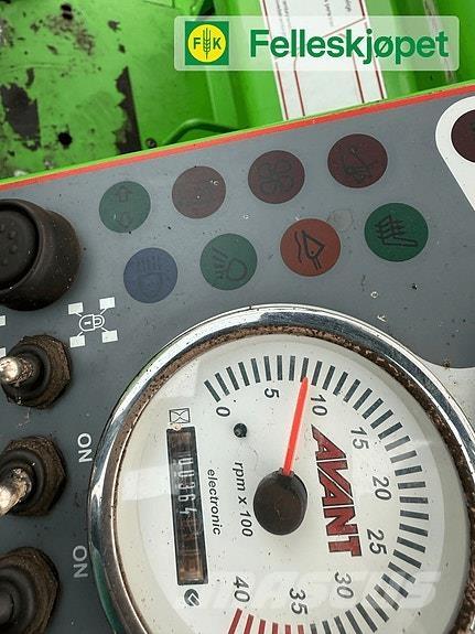 Avant 520 Skid steer mini utovarivači