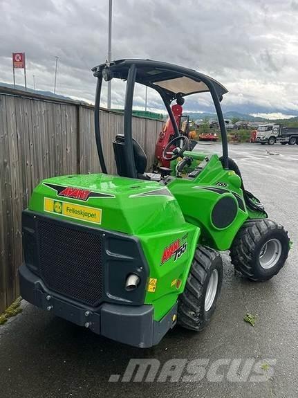 Avant 755i Skid steer mini utovarivači