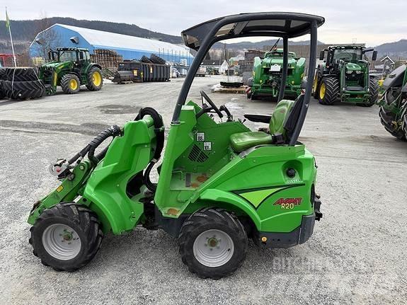Avant R20 Skid steer mini utovarivači