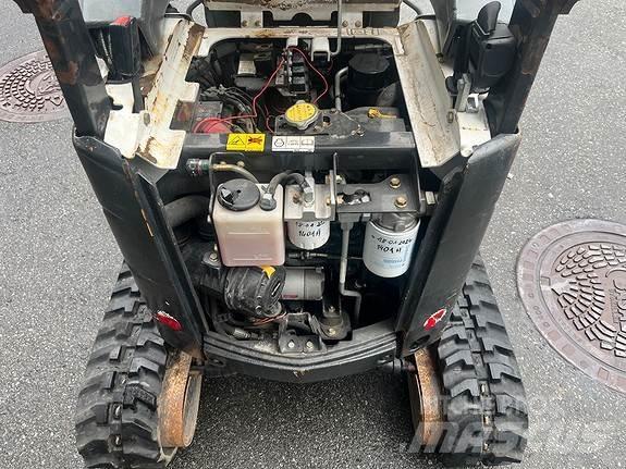 Bobcat E10 Mini bageri < 7t