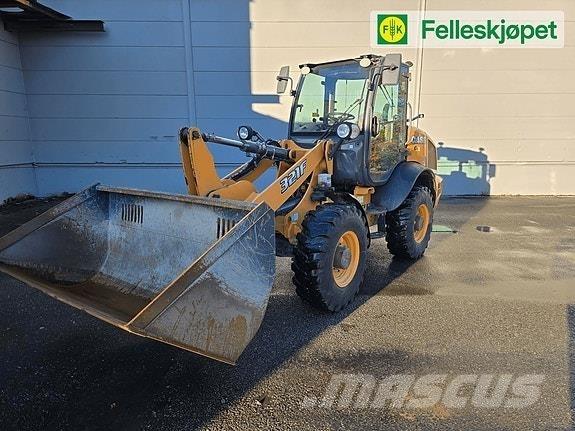 CASE 321f Utovarivači na točkove