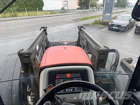 Case IH MX100C Traktori