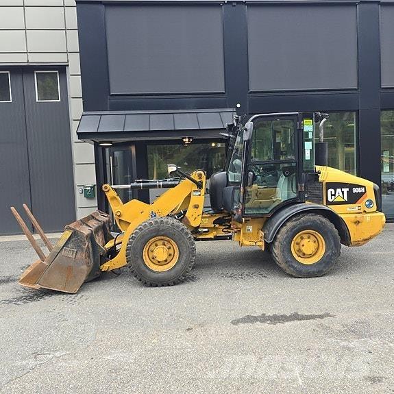 CAT 906H Utovarivači na točkove