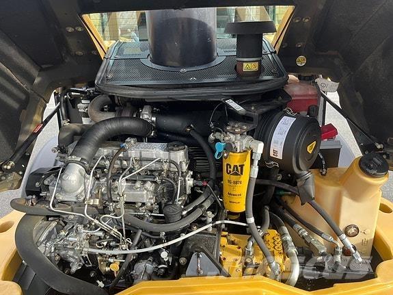 CAT 906H Utovarivači na točkove