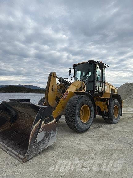 CAT 930M Utovarivači na točkove