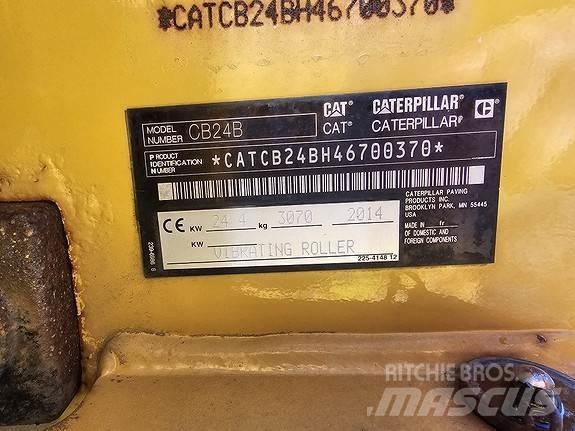 CAT CB24B Asfaltni finišeri