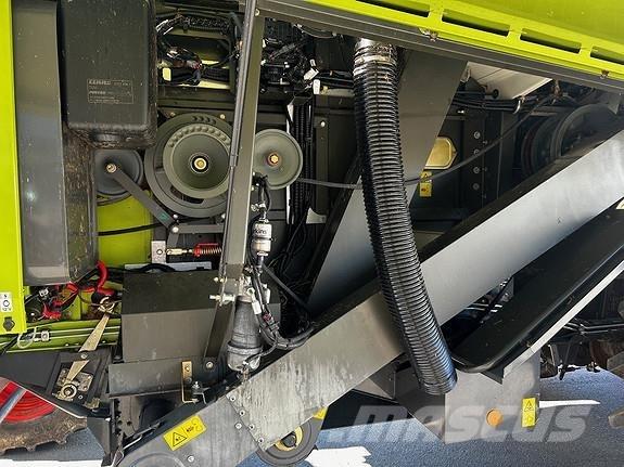 CLAAS Avero 240 Kombajni
