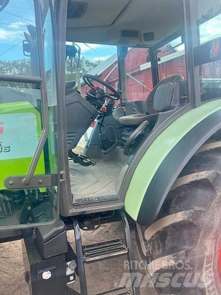 CLAAS CELTIS 446 Traktori