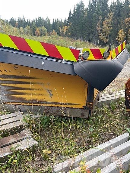Dalen 3025 Snežne daske i plugovi