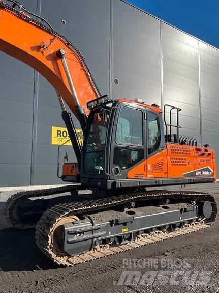 Doosan DX 300 LC-7 Bageri guseničari