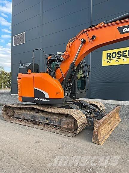 Doosan DX140LCR-5 Bageri guseničari