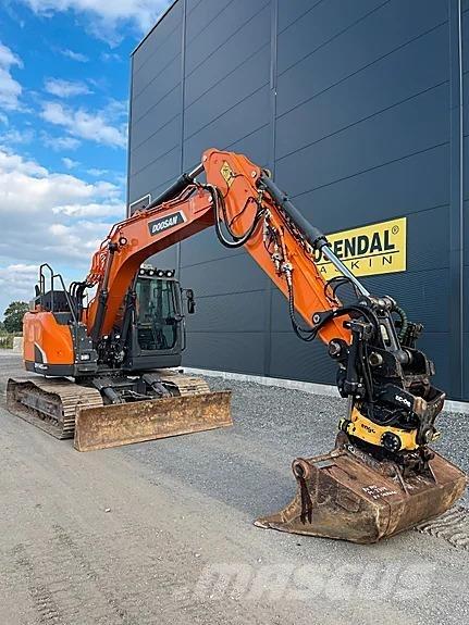 Doosan DX140LCR-5 Bageri guseničari