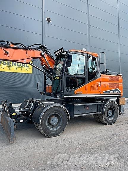 Doosan DX160W-7 Bageri guseničari