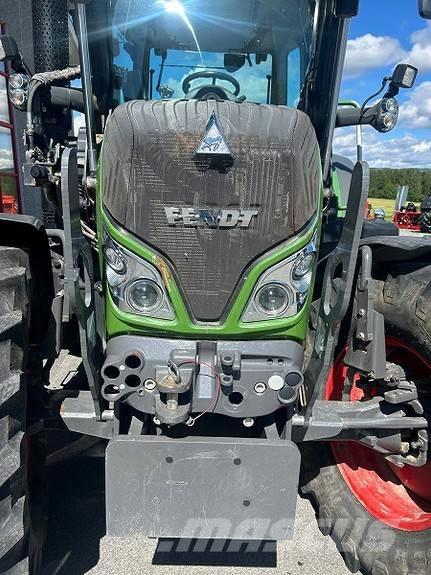 Fendt 516 Vario Traktori