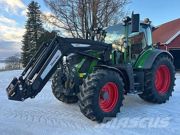 Fendt 516 VARIO Traktori