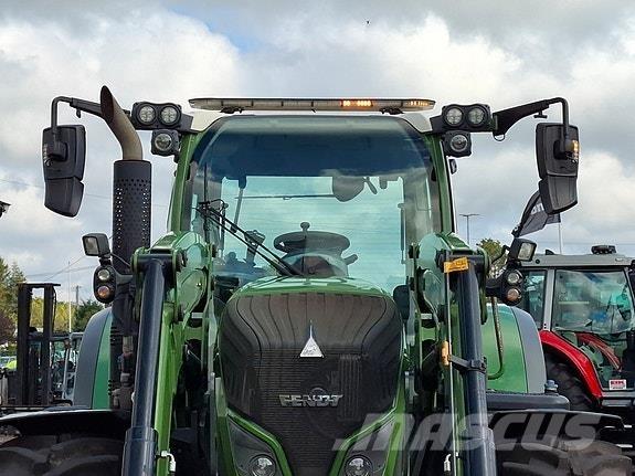 Fendt 720 Vario Traktori