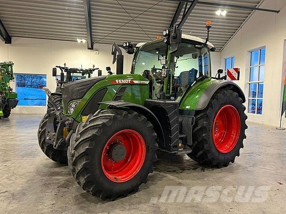 Fendt 722 VARIO Traktori