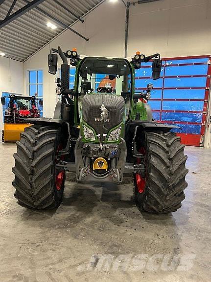 Fendt 722 VARIO Traktori
