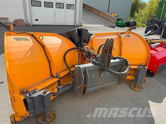 Gigant HSV-320 Ostale mašine za put i sneg