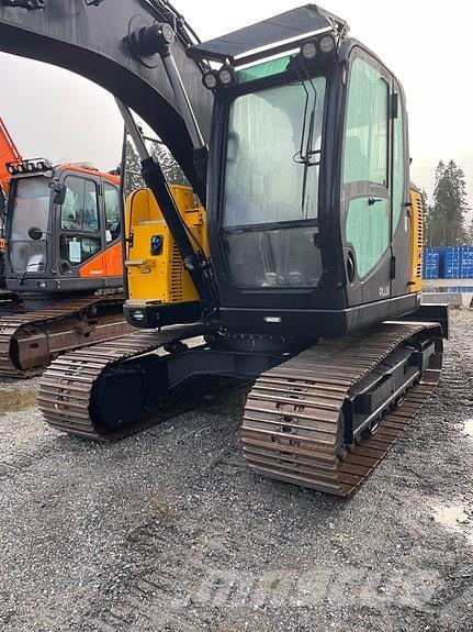 JCB JX 140LCD Bageri guseničari