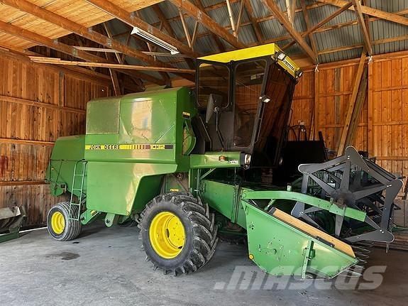 John Deere 1032 Kombajni