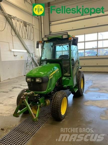 John Deere 2032R Traktori