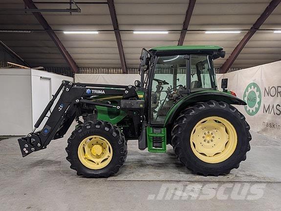 John Deere 5720 Traktori