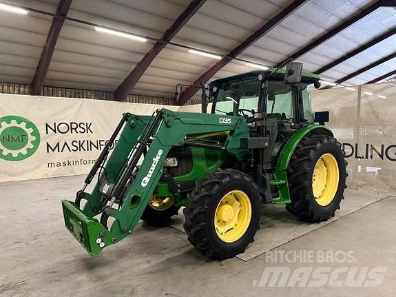 John Deere 5820 Traktori