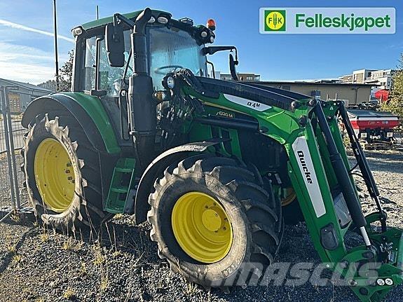 John Deere 6120M Traktori