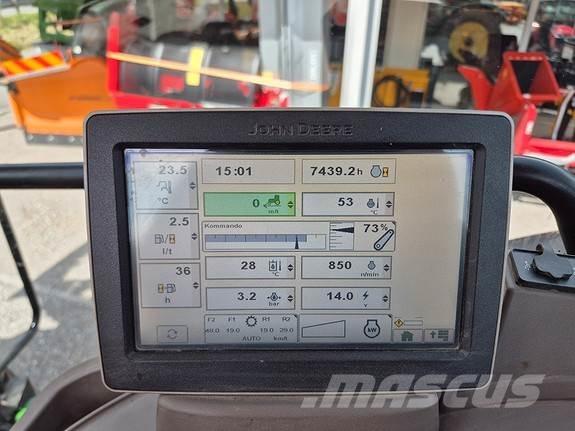 John Deere 6125R Traktori