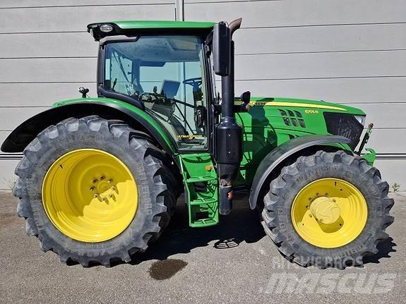 John Deere 6155R Traktori