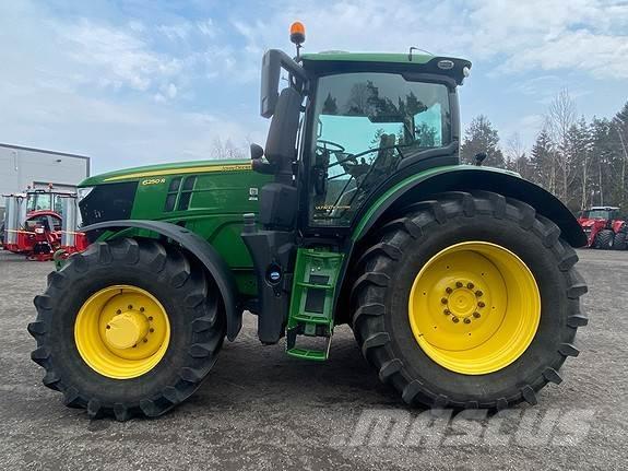 John Deere 6250R Traktori